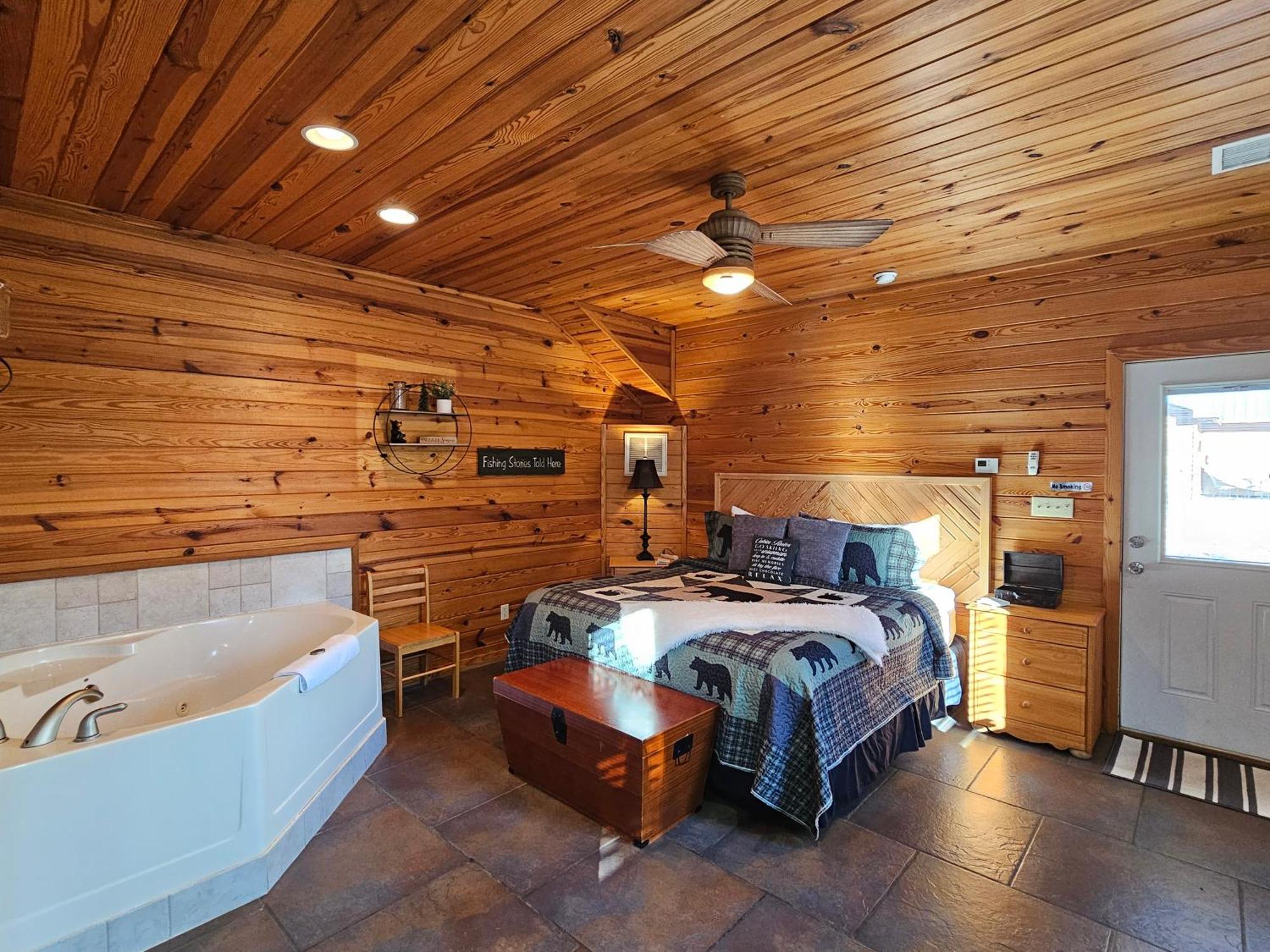 5 Min To Beaver Lake-King Bed-Fire Pit-Jetted Tub #2 Eureka Springs Buitenkant foto